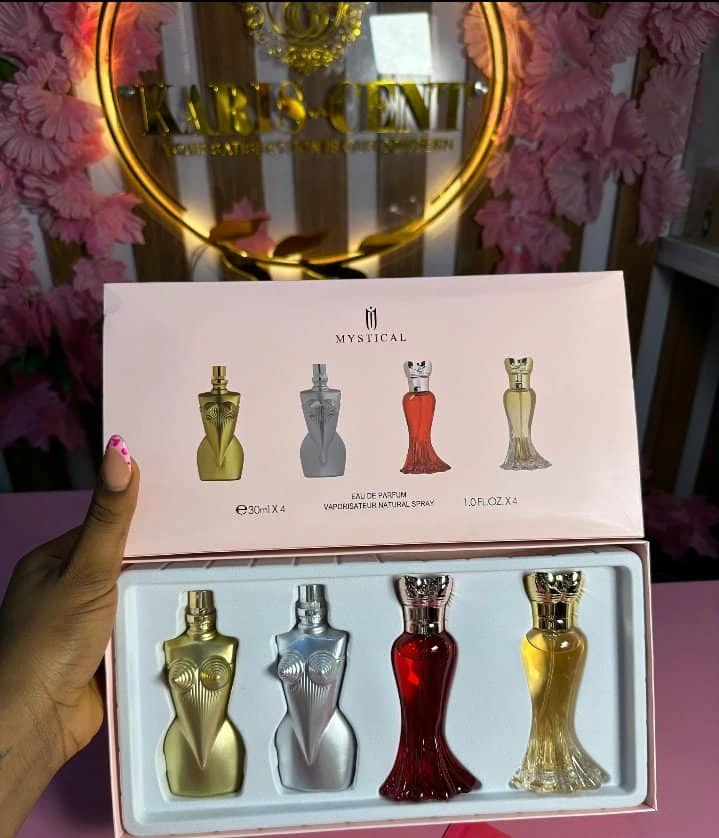 *🤩اطقم العطورات اتوفرت معانا🤩*